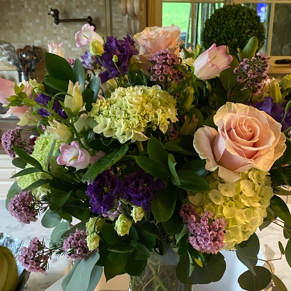 Meet your Posher, Stephanie - Picture 1 of 1